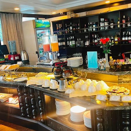 Lotus Elegance Cruise Hotel Ha Long Exterior photo